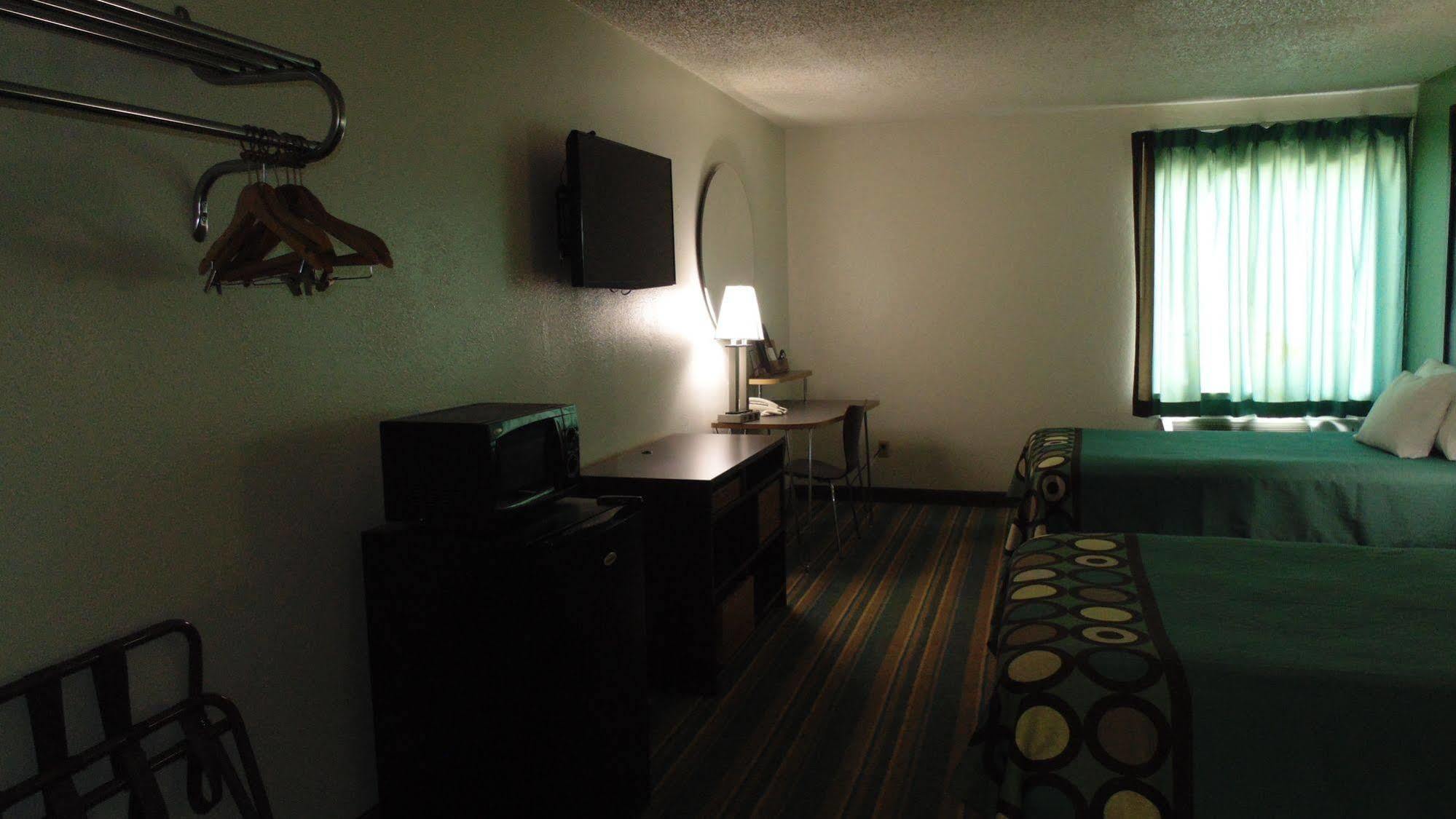 Motel Super 8 By Wyndham Sapulpa/Tulsa Area Glenpool Exterior foto